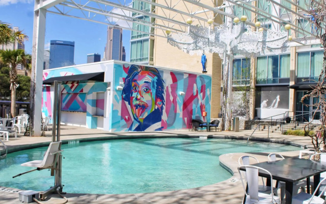 Lorenzo Hotel Dallas, Tapestry Collection by Hilton