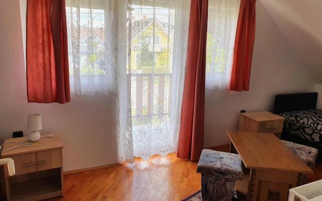 Szekrény Apartman