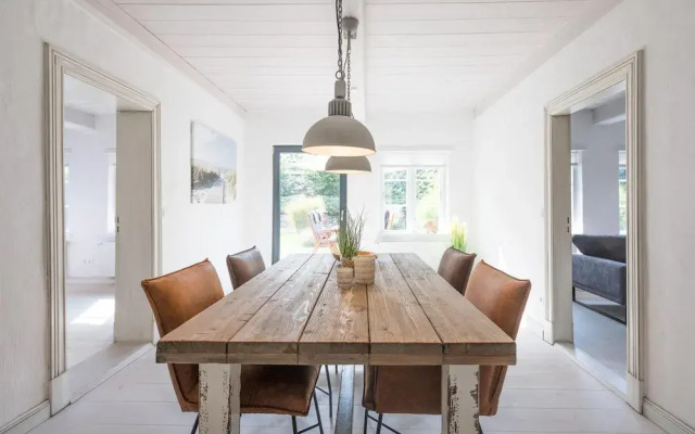 Stylische Ferienwohnung in Laendlicher Idylle