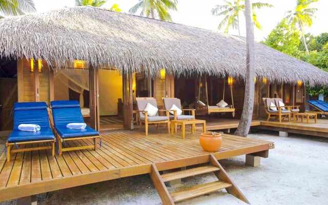 Medhufushi Island Resort