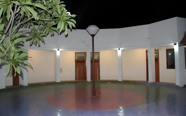 Hotel Tapovan