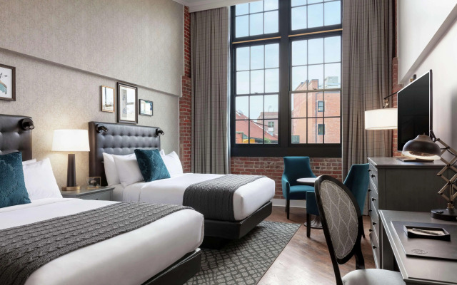 The Foundry Hotel Asheville, Curio Collection by Hilton