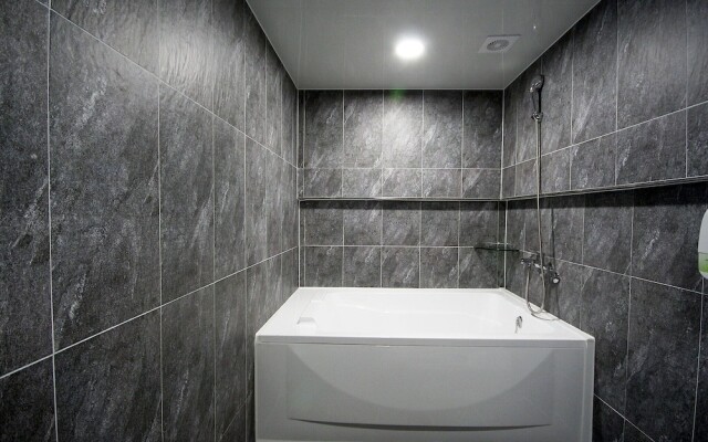 Busan Mandeok Paradia