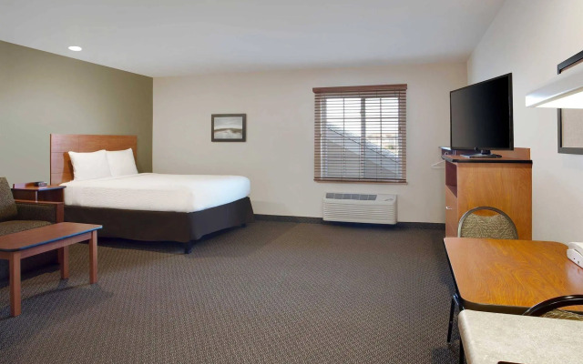 WoodSpring Suites Frederick I-70