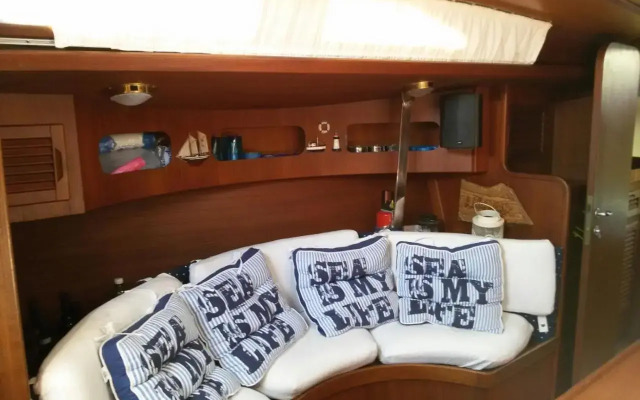 Barca a vela 12 metri Boat & Breakfast