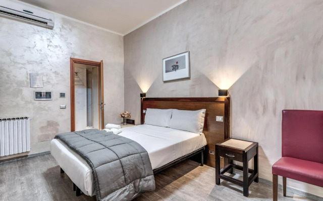 Hotel Family House