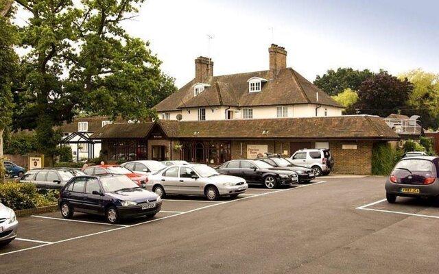 Premier Inn Gatwick Crawley - Goff's Park
