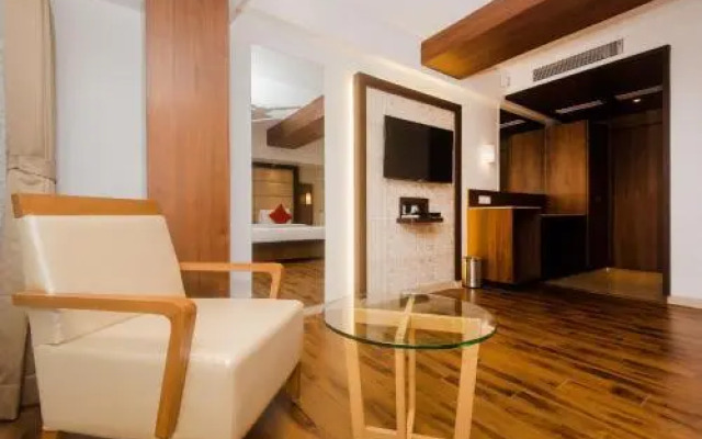 OYO 16718 Hotel Aditya Residency