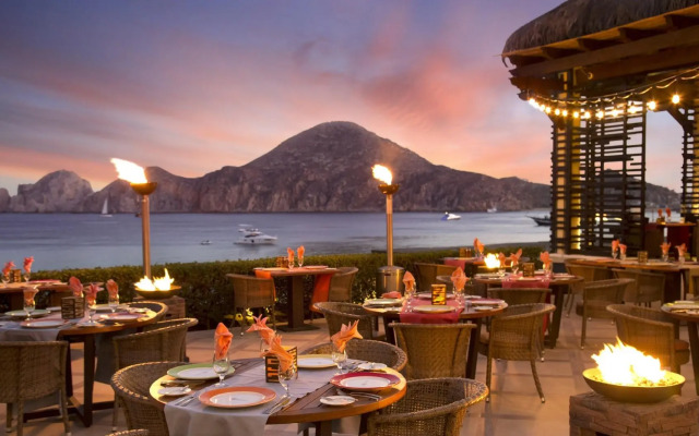 Casa Dorada Los Cabos Resort & Spa