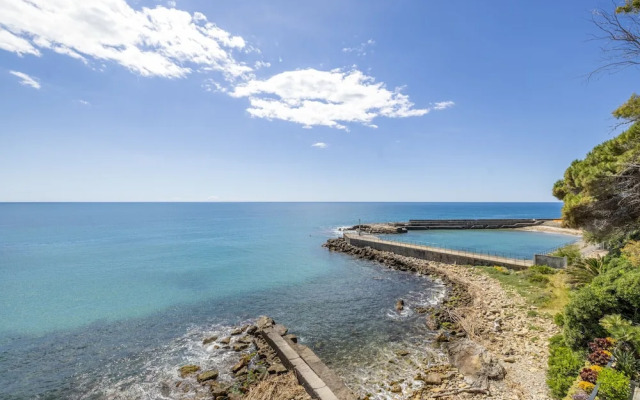 The Sound of the Sea by Wonderful Italy