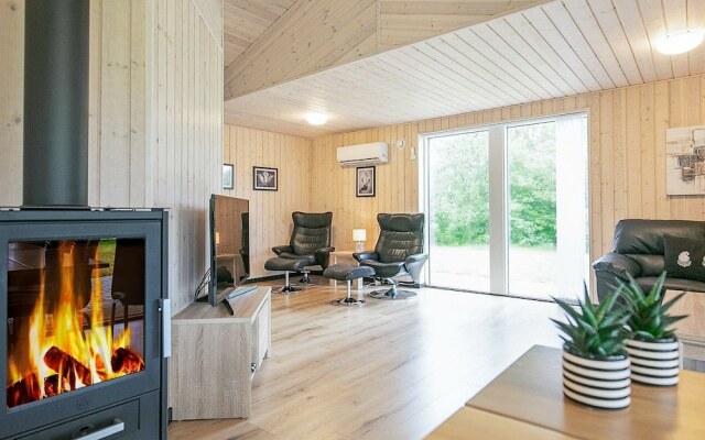 Modern Holiday Home in Jutland Midtjylland With Sauna