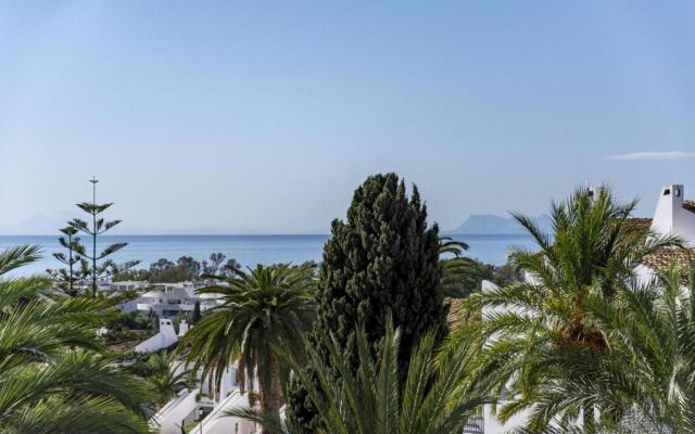 MA2- Sea views, walking distance to Puerto Banus