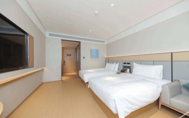 JI Hotel Jining Taibaihu Xingcheng Plaza