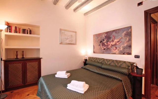 Greci in Rome With 3 Bedrooms and 3 Bathrooms