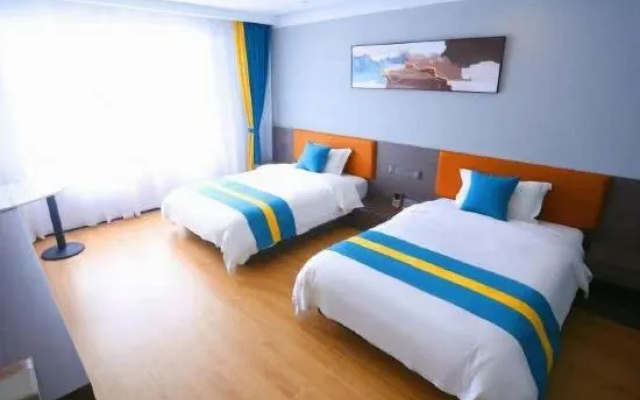 Xishuangbanna Jinghong City Airlines Hotel (Dafo Temple Manjingxuan Commercial Plaza Branch) – Guest Rooms – Xishuangbanna