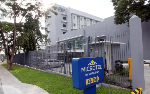 Microtel by Wyndham UP Technohub