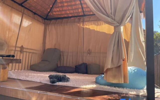 Floral Hotel·Our Yard Hotel（tengchong）