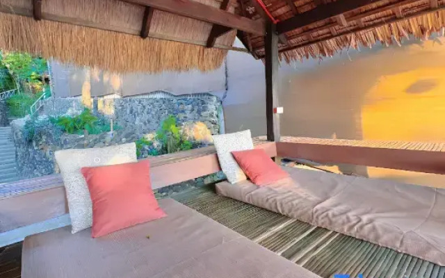 Vida Pacifica Resort and Hotel by RedDoorz