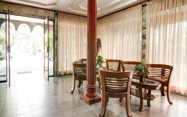 OYO 2690 Hotel Tampan