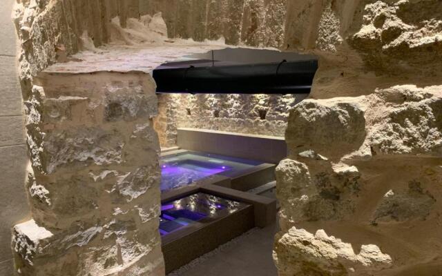 Spa & Wellness by Des Anglais " Ingresso SPA gratuito"