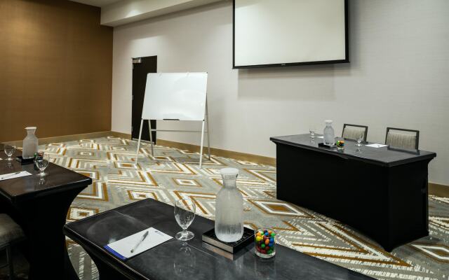 Hilton Garden Inn Seattle Bellevue Downtown, WA