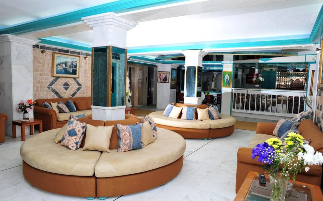 Astoria Hotel