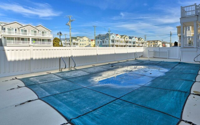 Welcoming Wildwood Condo ~ 1 Block to Beach!