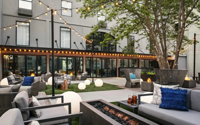 voco The Darwin Atlanta Midtown by IHG