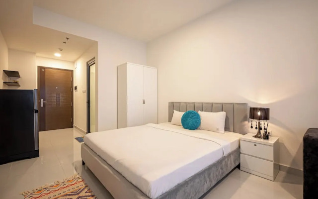 SOHO Premier Residence