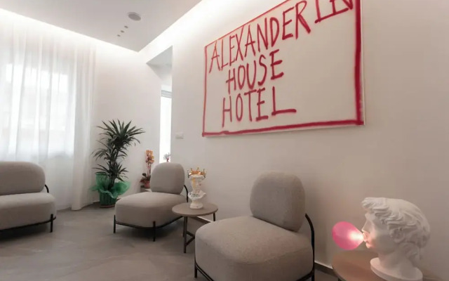 Alexander House Hotel