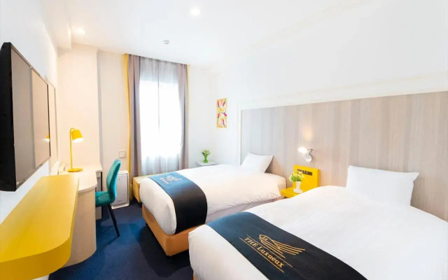 Grand Park Hotel The Luxueux Minamikashiwa