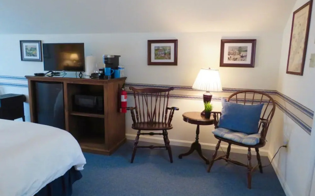Family Farmhouse Inn