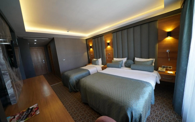 Green Prusa Hotel
