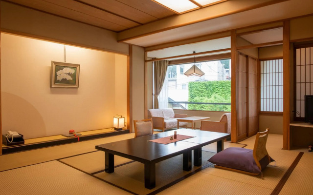 Shosenkaku Kagetsu