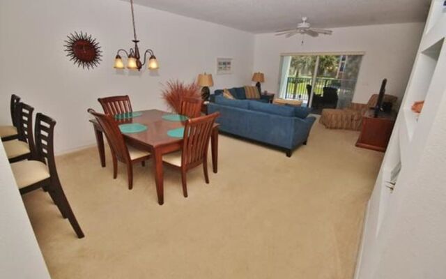 Oceanwalk 1-203 Apartment 2