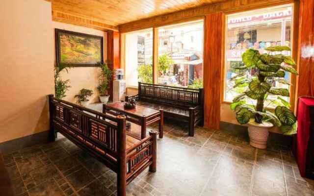 Pinocchio Sapa Hotel - Hostel