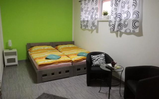 Restaurace - penzion Bavorský dvůr