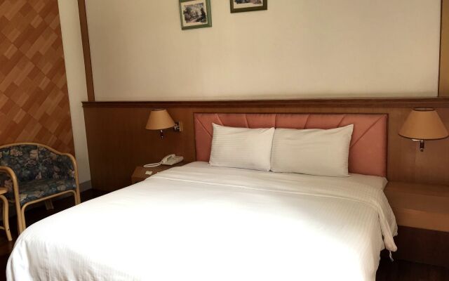 Long Shan Hotel