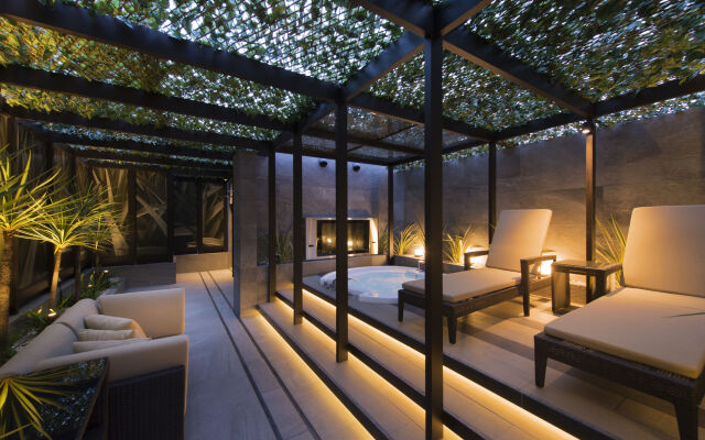 Meguro Holic Hotel