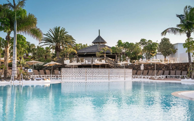 LABRANDA Alyssa Suite Hotel