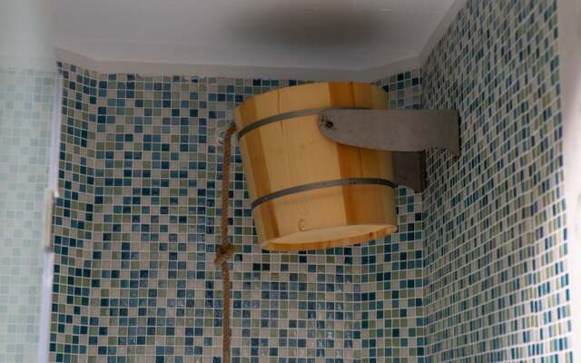 Doanesia Premium Hotel & Spa