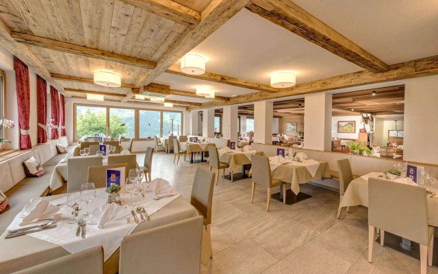 Hotel Alpenland