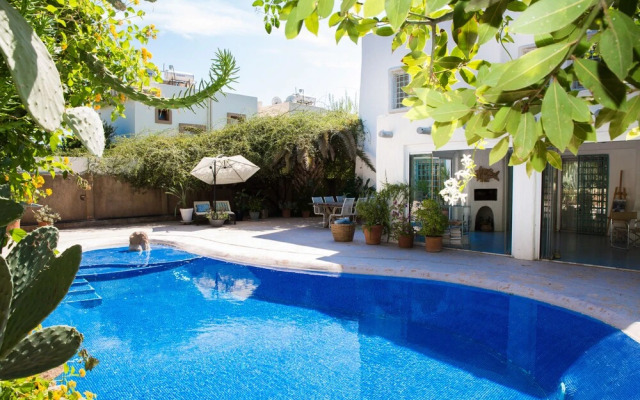 Important Group Villa BD461 3 Bedrooms