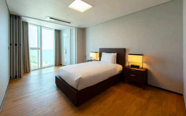 Newcz Lct Residence