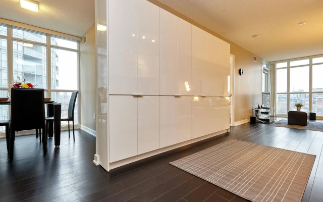 Atlas Suites Furnished Apartments- Iceboat Terrace