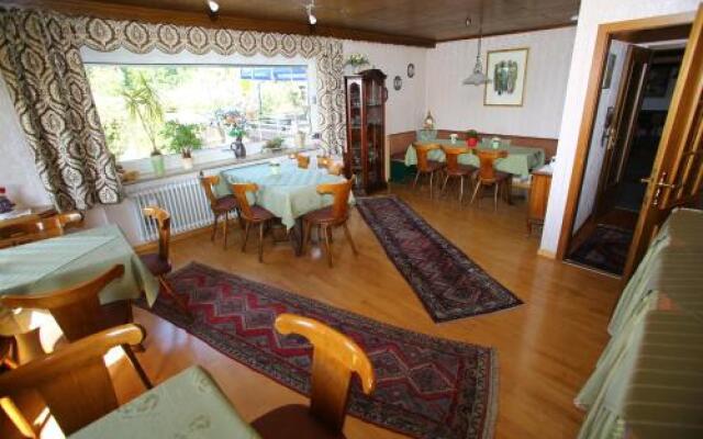 Hotel Pension Weinberg mit Landhaus Nizza