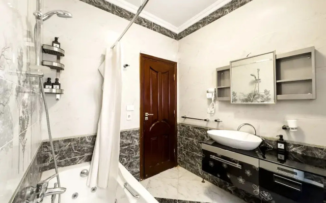 Serene & Spacey 2bdr 15 Min From CAI Airport