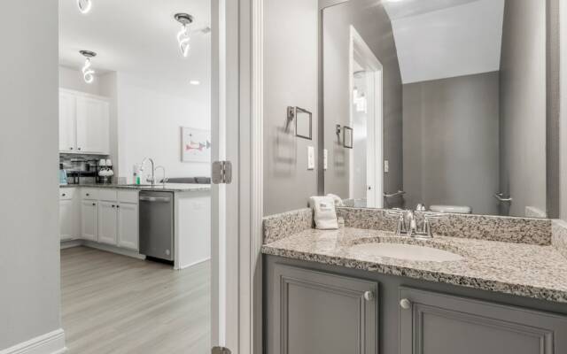 7654 Shadow Lake Drive - Ocean's Eleven