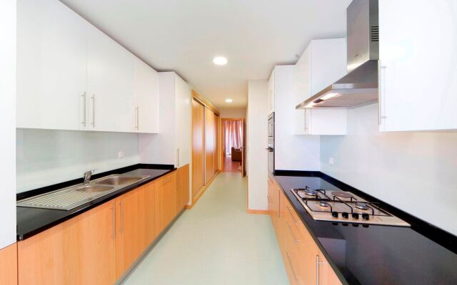 Real Marina Residence