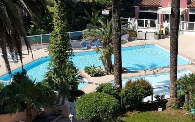 Appartement T2 De Standing Au Pied Des Plages